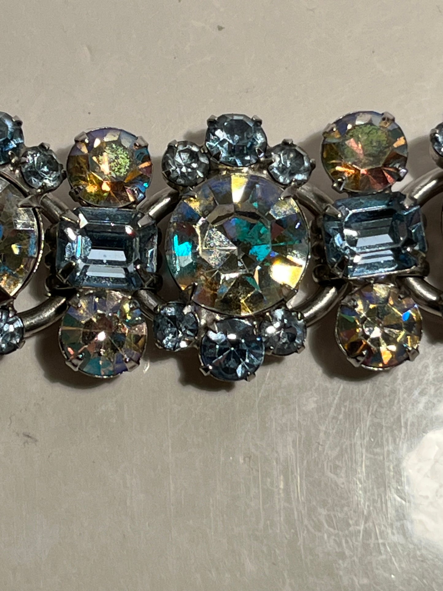 Vtg Aurora Borealis Rhinestone Bracelet